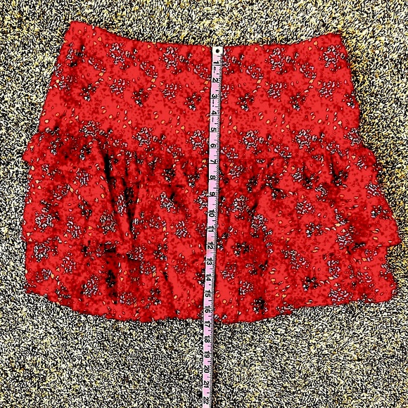 Rebecca Minkoff Floral Tiered, Mini Skirt Size (M) DESIGNER ✅ - Picture 13 of 13